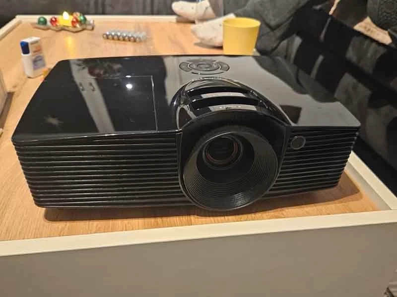 بررسی ویدئو پروژکتور اپتما Optoma HD141X